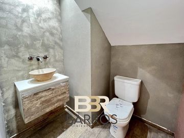 Venta duplex 4 ambientes Castelar