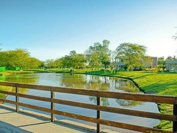 Casa en venta en Fincas de Hudson con amplio Parque