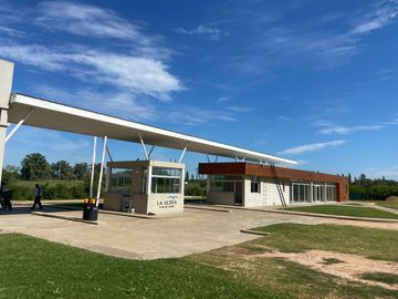 Venta de casa (duplex) en Complejo La Aldea Club de Campo Colon Entre Rios