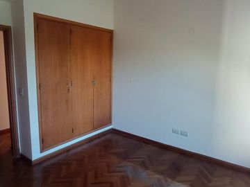 Departamento en  venta en Casonas del Norte 2 dormitorios más dependencia , 3 baños , balcones