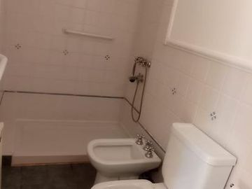 Departamento en  venta en Casonas del Norte 2 dormitorios más dependencia , 3 baños , balcones