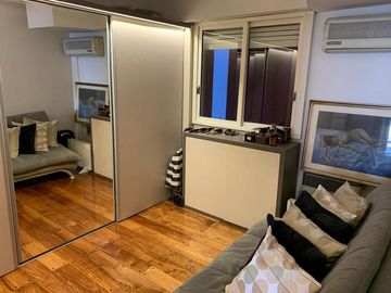Venta departamento 3 ambientes c/cochera y  balcón Belgrano  chico