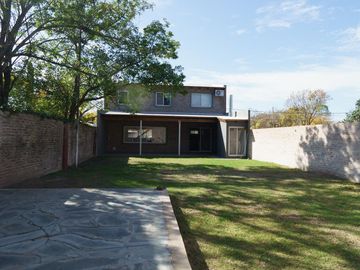 Casa 3 dormitorios en Funes