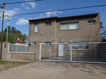 Casa 3 dormitorios en Funes