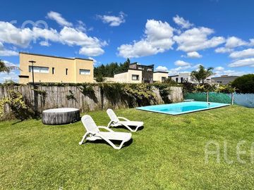 Casa en  venta en Barrio Privado Casuarinas Premium Canning