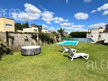 Casa en  venta en Barrio Privado Casuarinas Premium Canning