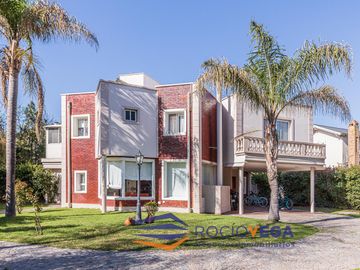 Venta de casa  en Golfer´s Country Club Pilar