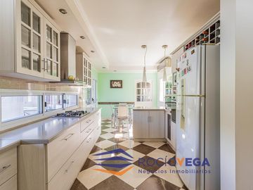 Venta de casa  en Golfer´s Country Club Pilar
