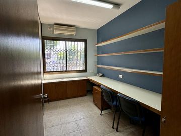 Oficina en  Venta en Olivos