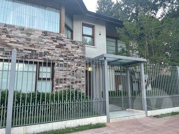 Casa en venta - Monte Grande, Recarte al 500
