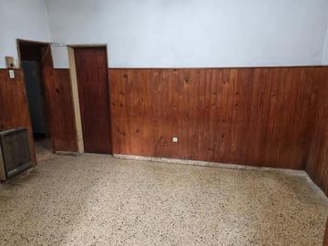 Casa en venta - 2 dormitoritos 1 baño  - 118mts2  - Bernal Oeste