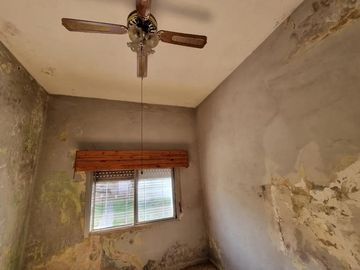 Casa en venta - 2 dormitoritos 1 baño  - 118mts2  - Bernal Oeste