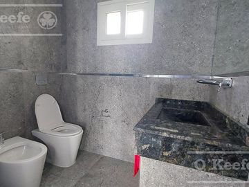 Casa en venta 4 ambientes doble lote en Greenville Hudson Berazategui