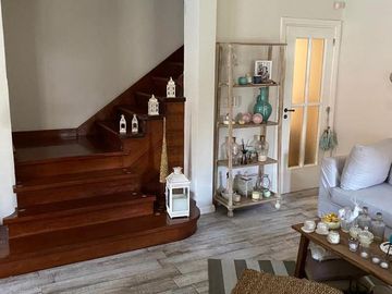 Gran Casa en Adrogue!! Excelente Ubicacion