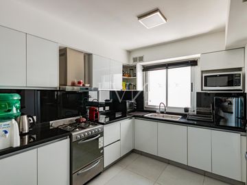 Venta departamento semipiso de 4 ambientes - Avellaneda