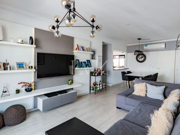 Venta departamento semipiso de 4 ambientes - Avellaneda