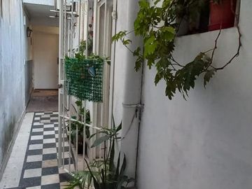 VENTA PH ALMAGRO SIN EXPENSAS