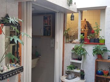 VENTA PH ALMAGRO SIN EXPENSAS