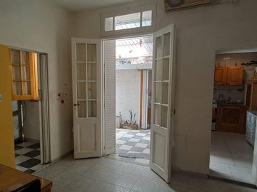 VENTA PH ALMAGRO SIN EXPENSAS