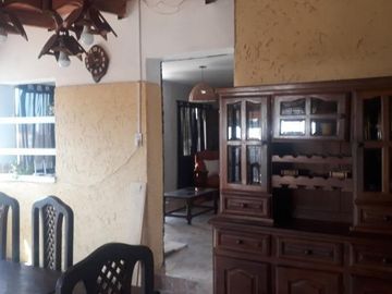 Casa en venta - 3 dormitorios 1 baño - 90mts2 - Villa del Lago