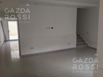 Excelente Dúplex en Venta en Canning, a metros del Shopping las toscas.