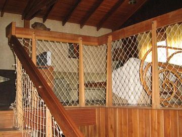 Casa en excelente estado,, 4 ambientes, cocheras, jardin-en venta. Toma menor valor