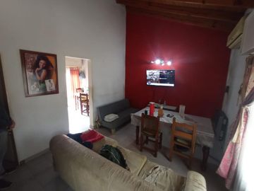 Casa - Claypole