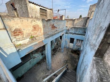 2 Deptos a Reciclar c/posibilidad de anexar lote c/salida por Derqui - OPORTUNIDAD!!