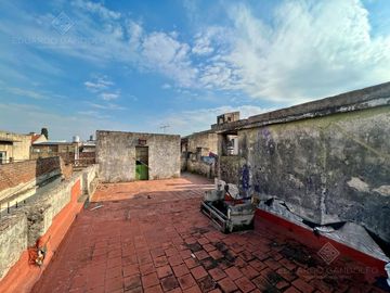 2 Deptos a Reciclar c/posibilidad de anexar lote c/salida por Derqui - OPORTUNIDAD!!
