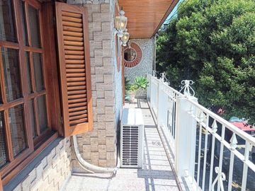VENTA CASA 3 DORMITORIOS EN LA PLATA 32 ENTRE 134 Y 134 BIS CON TERRAZA Y PATIO