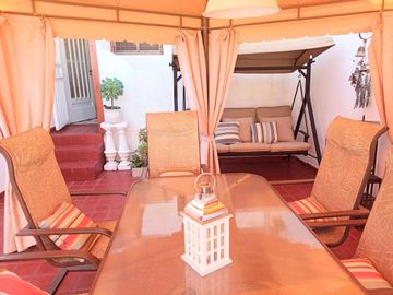 VENTA CASA 3 DORMITORIOS EN LA PLATA 32 ENTRE 134 Y 134 BIS CON TERRAZA Y PATIO