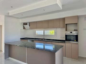 Casa en venta Barrio San Felipe Canning