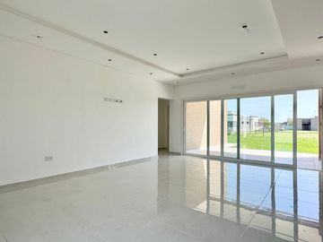 Casa en venta Barrio San Felipe Canning
