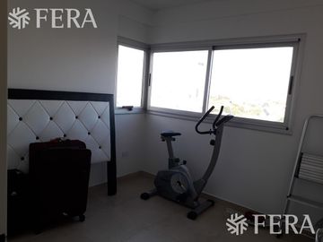 Venta de amplio Departamento 3 ambientes en Quilmes (25952)