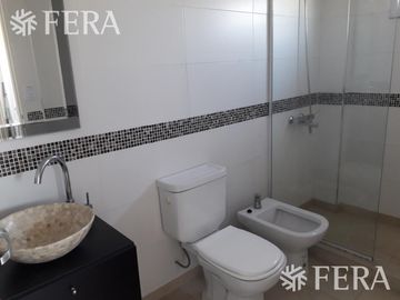 Venta de amplio Departamento 3 ambientes en Quilmes (25952)