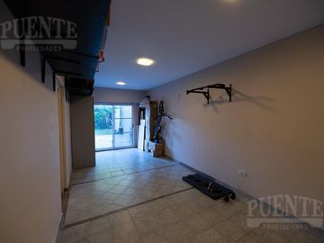 Casa - Lomas de Zamora Este