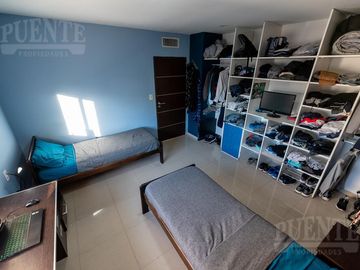 Casa - Lomas de Zamora Este