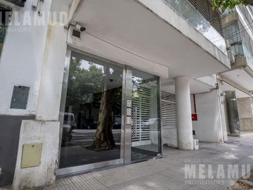 1 AMB con BALCON y PLACARD / VENTA / FLORES /  *Apto Profesional* !!