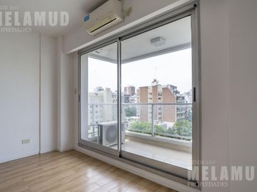 1 AMB con BALCON y PLACARD / VENTA / FLORES /  *Apto Profesional* !!