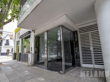 1 AMB con BALCON y PLACARD / VENTA / FLORES /  *Apto Profesional* !!