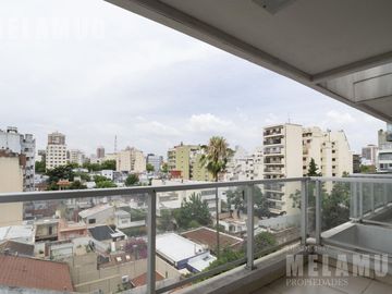 1 AMB con BALCON y PLACARD / VENTA / FLORES /  *Apto Profesional* !!