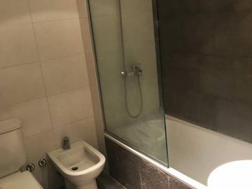 venta palermo bulnes 1400 excelente piso de 3 ambientes con dependencia , cochera y amenities