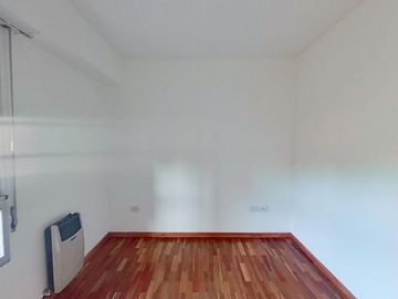 Departamento en  de Un Dormitorio de Categoría con COCHERA - Zona Plaza Paso
