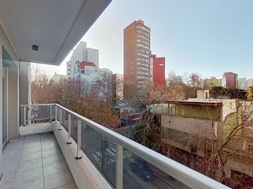 Departamento en  de Un Dormitorio de Categoría con COCHERA - Zona Plaza Paso