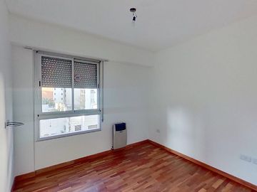 Departamento en  de Un Dormitorio de Categoría con COCHERA - Zona Plaza Paso
