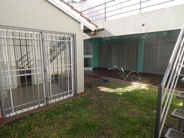 Casa de 3 dormitorios en la excelente ubicacion de Lomas de Zamora Oeste