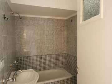 Casa de 3 dormitorios en la excelente ubicacion de Lomas de Zamora Oeste