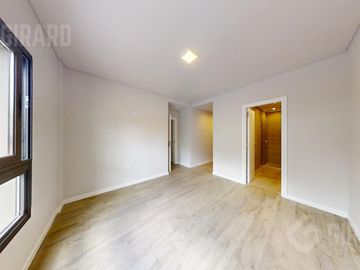Departamento en venta, piso de 4 amb con cochera, zona Guemes. Apto Credito