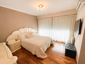 Venta Casa  y Locales Comerciales - Rosario