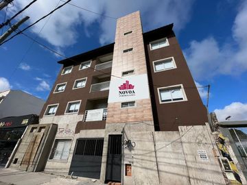 Departamento monoambiente a la venta en Sarandi